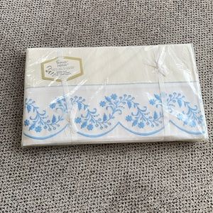 NWT Vintage Wamsutta Double flat sheet embroidered